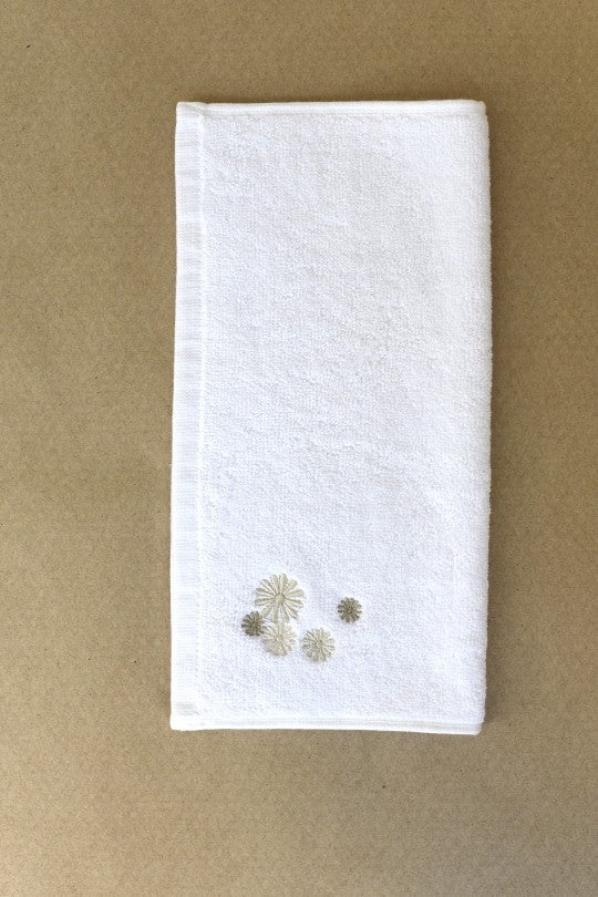 Ivory embroidered guest towels