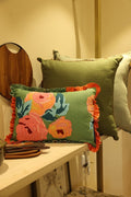 Lisa - Floral cushion (Tangerine / Green)