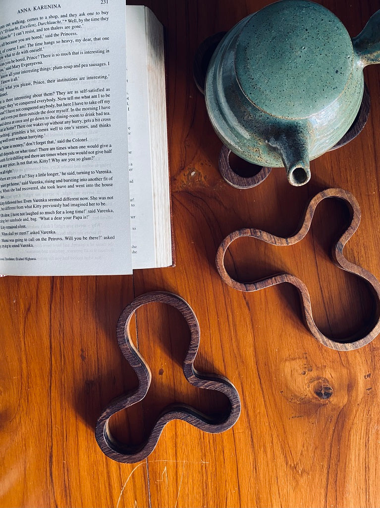 Teakwood pot stand