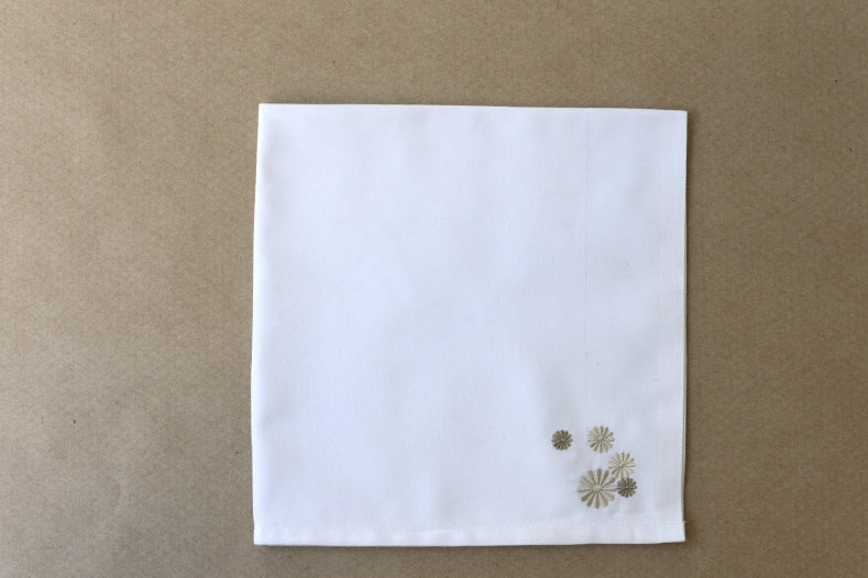 Ivory damask satin border embroidered dinner napkins